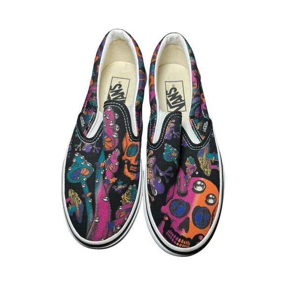 Vans Classic Slip On Trippy Skulls Drip Black Size 6 Women's Punk Goth Grunge - Picture 1 of 8